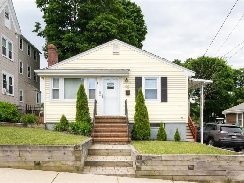 Single-family bungalow